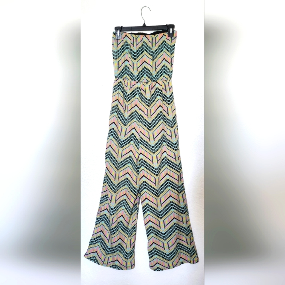 Dizzy Lissy Strapless Chevron Patterned Jumpsuit.… - image 2